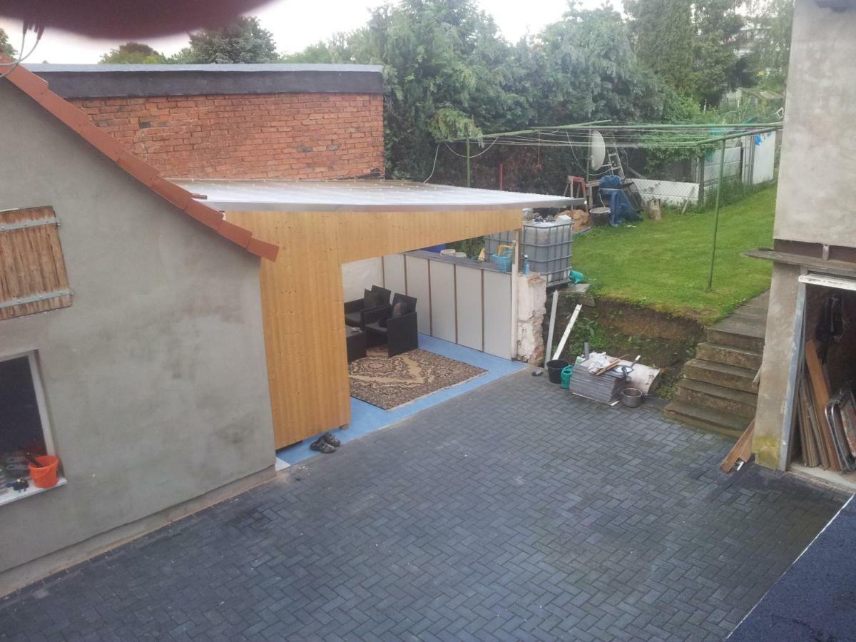 Kleines Apartement Zwischen Ega Und Messe Erfurt Bagian luar foto